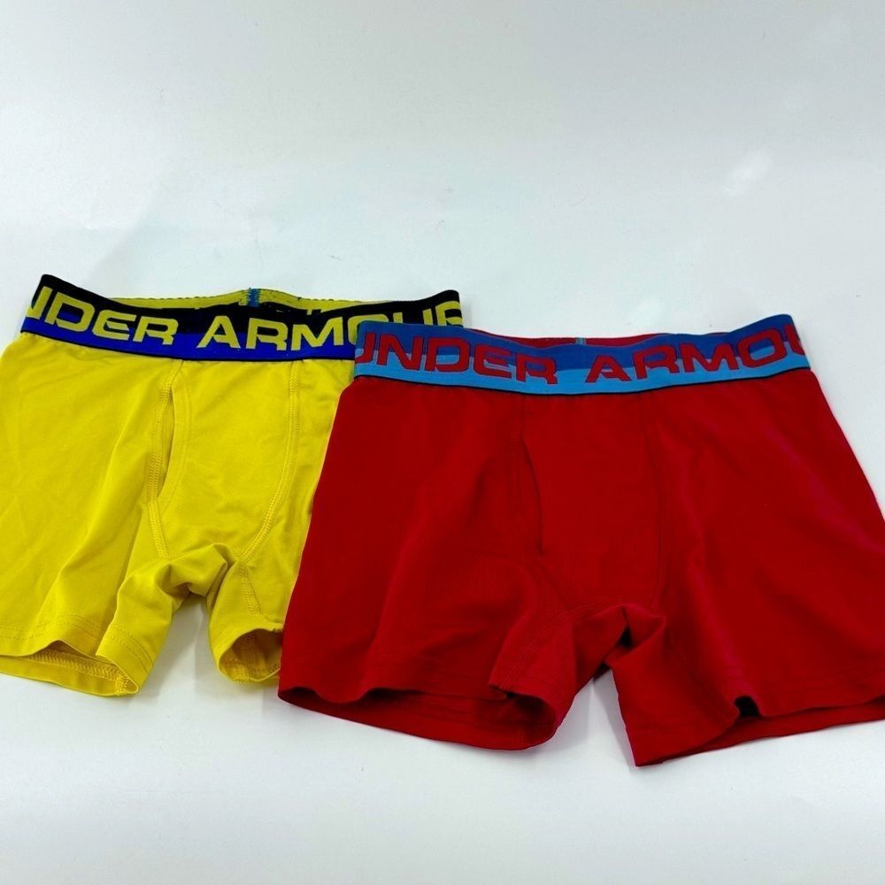 Under Armour Heat gear Boxer Briefs For Boys ( 2 pair )